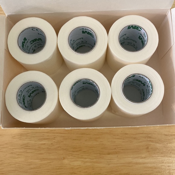 COPY - 3M Micropore Tape - Picture 7 of 8